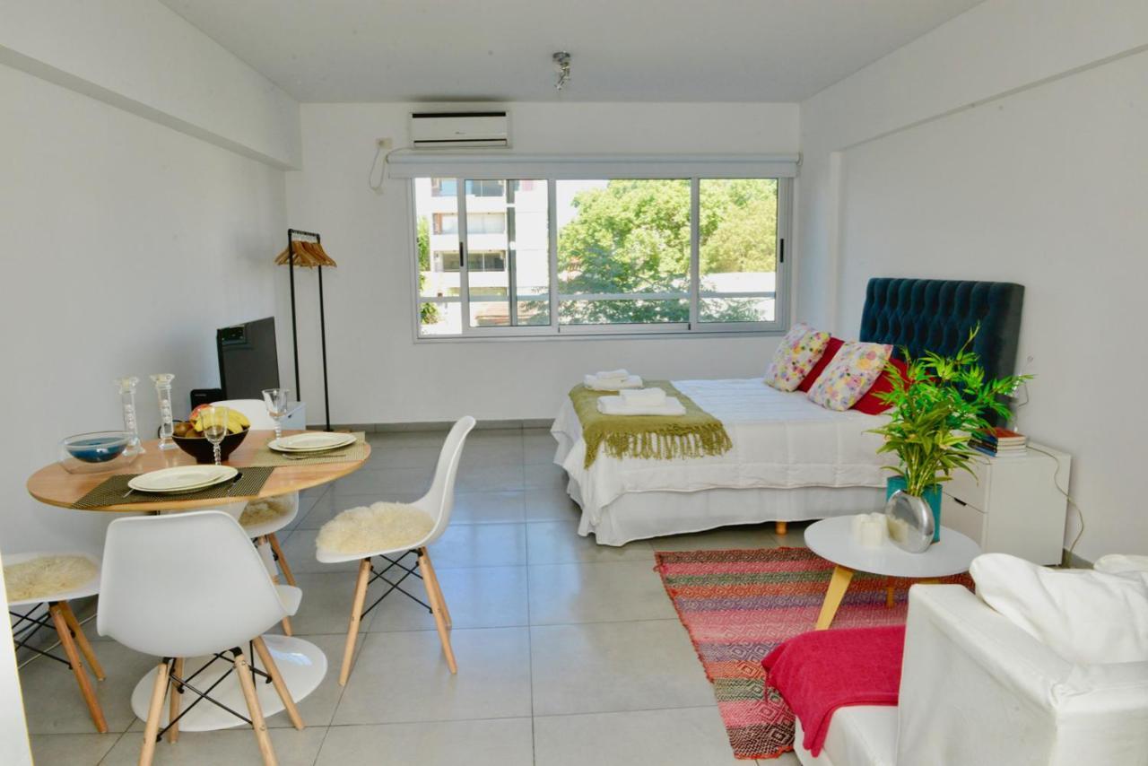 Hollywood 1 Appartement *